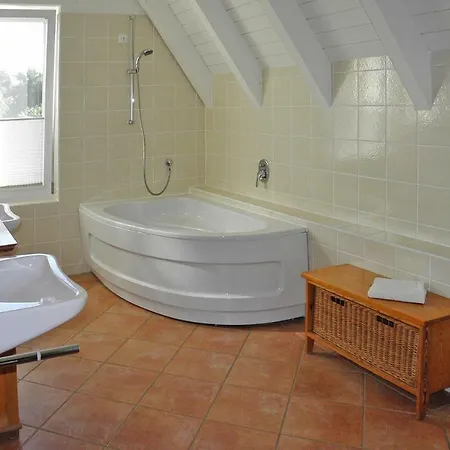 בית נופש Holiday Homes Krienke - Dos081008-fya